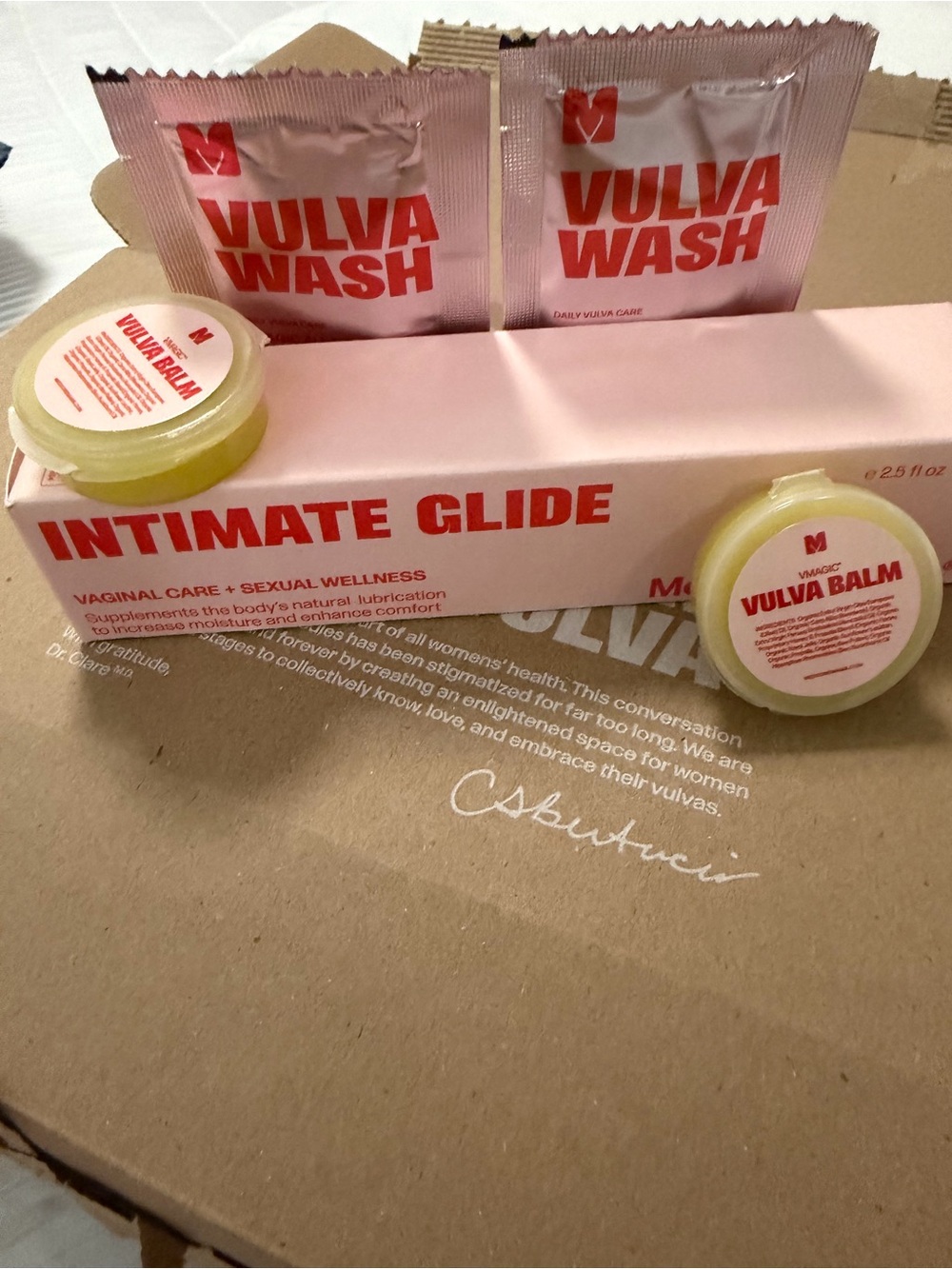 Vmagic Intimate Glide Moisturizer - sealed
